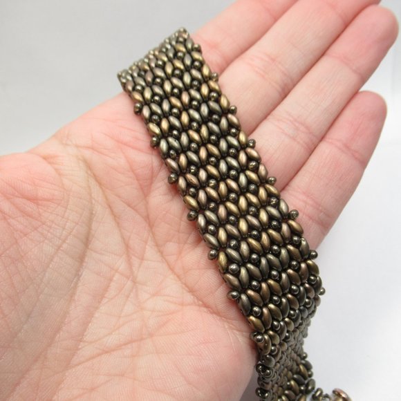 Woven matte metallic bracelet - Picture 4 of 12